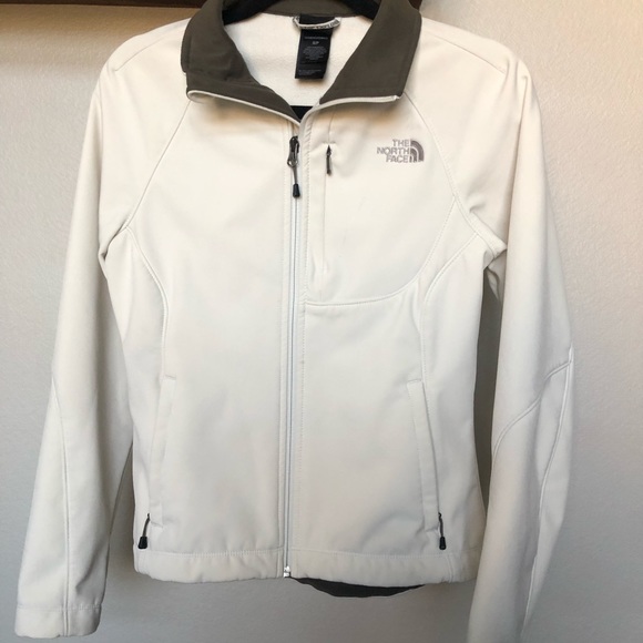 North Face Snow Jacket - Picture 4 of 7